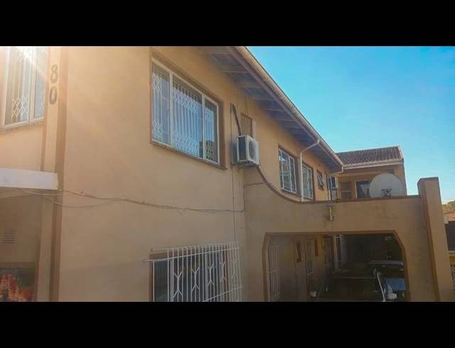 4 BEDROOM HOUSE FOR SALE IN CROSSMOOR